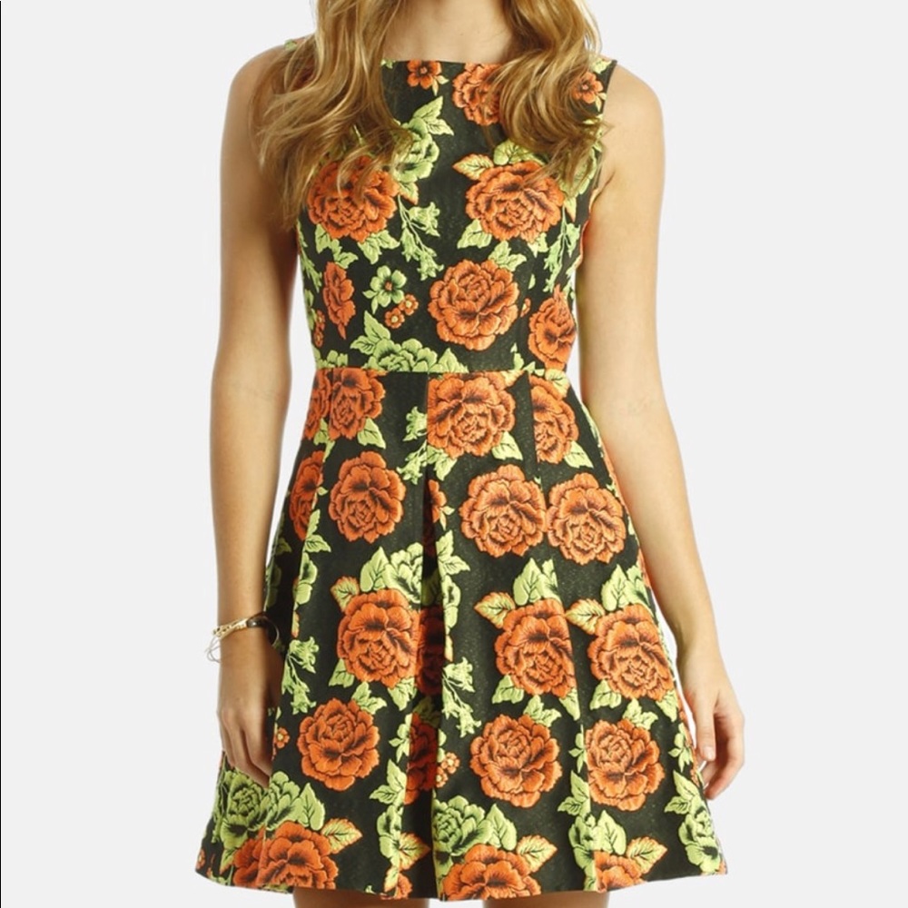 Jacquard dress